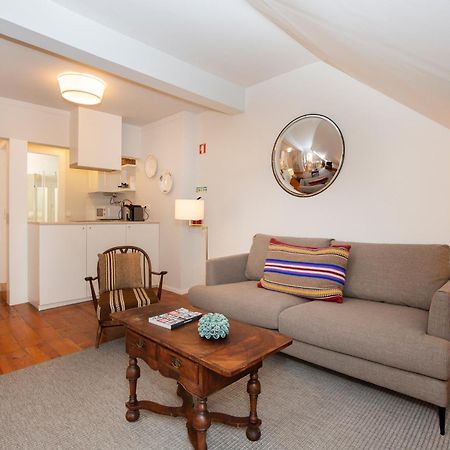 Appartamento Live Like A Local @ Casa Da Esquina - Wifi & A/C Lisbona Esterno foto