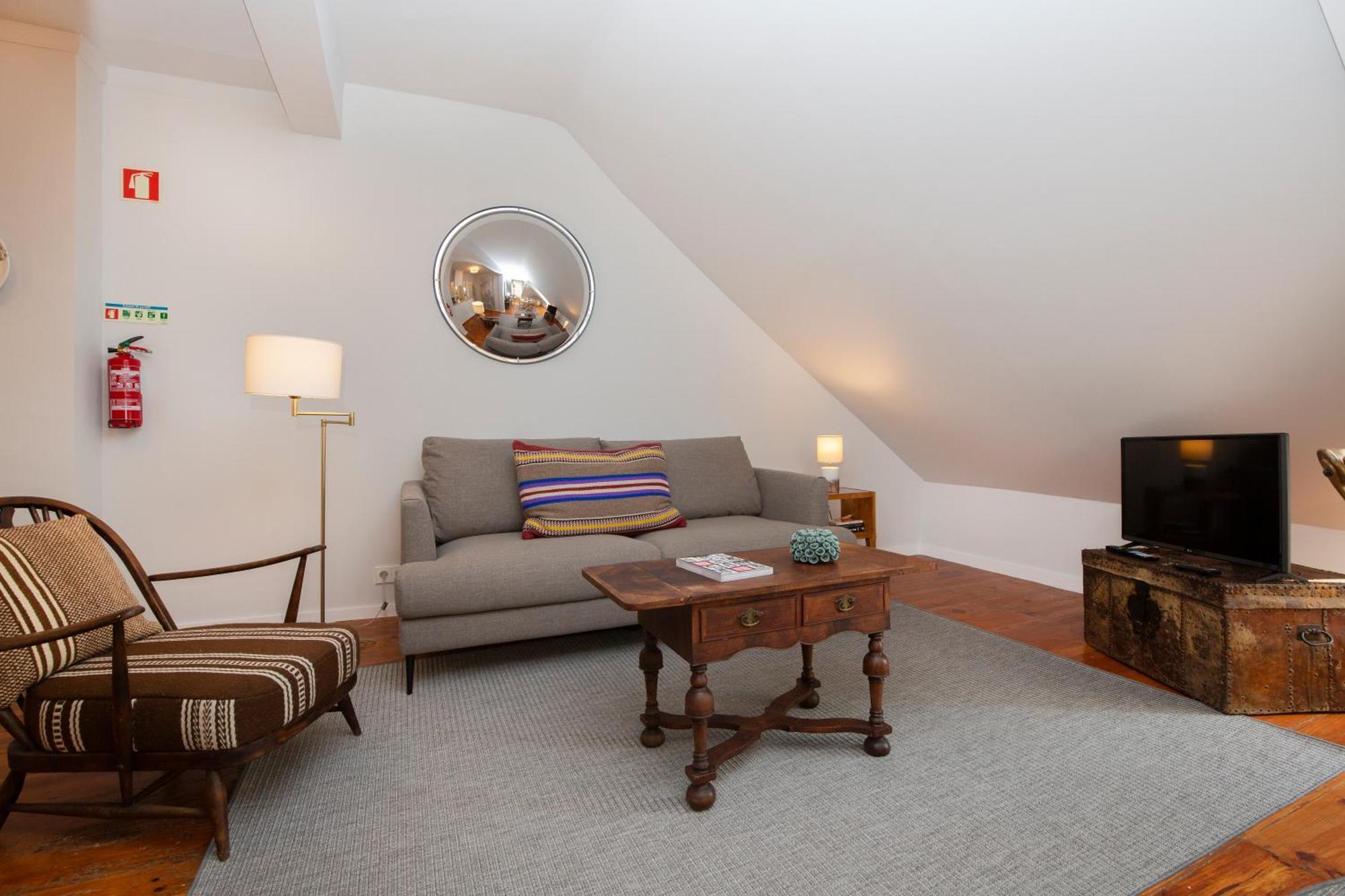 Appartamento Live Like A Local @ Casa Da Esquina - Wifi & A/C Lisbona Esterno foto